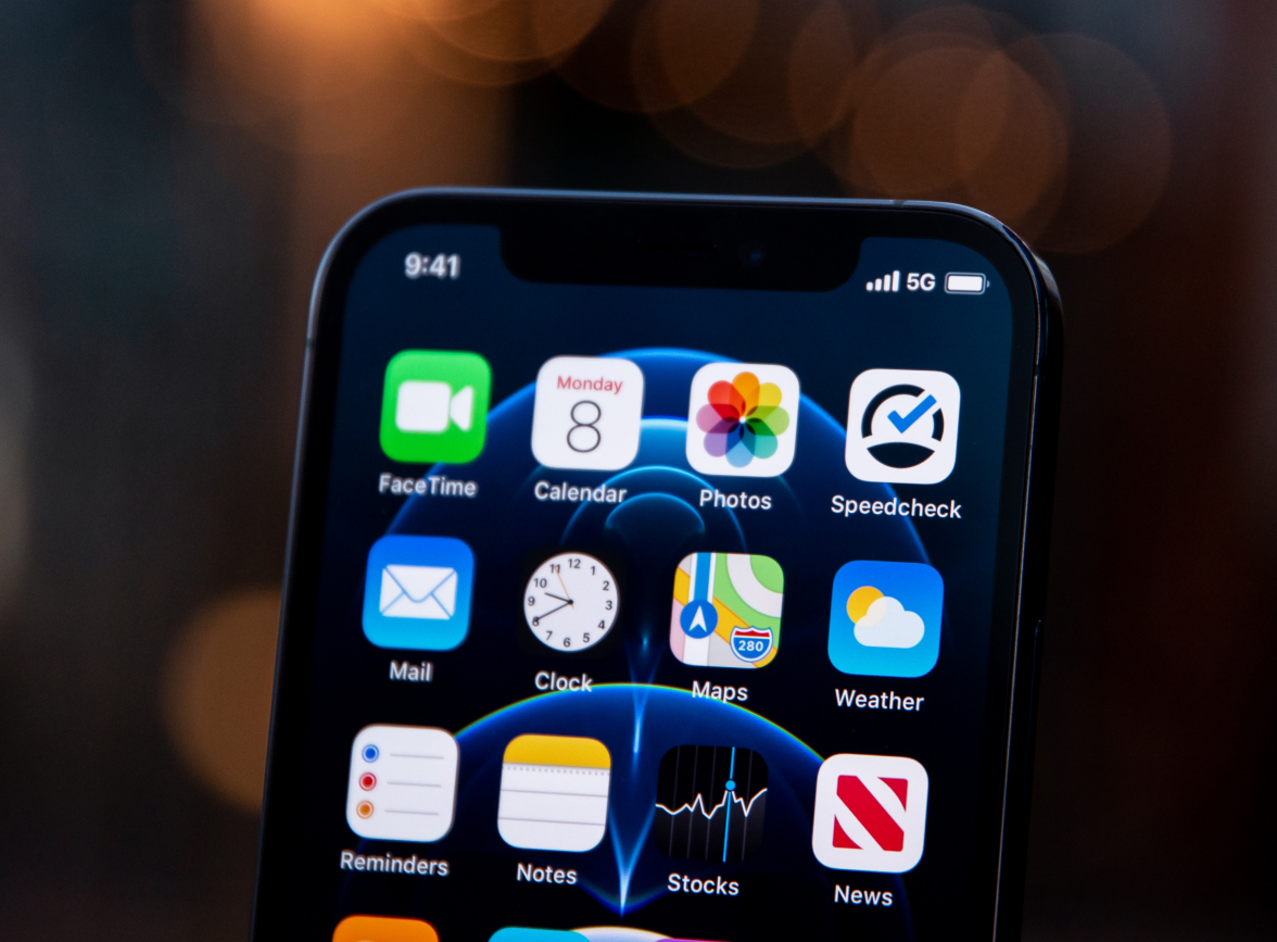 新化苹果手机维修分享为什么 iPhone 12 在冬季会自动关机 