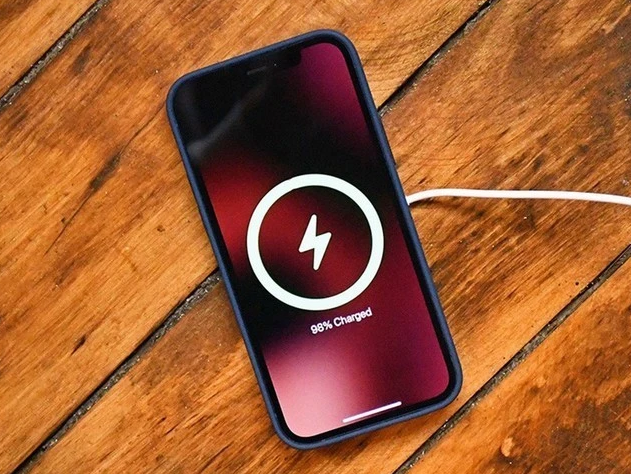 新化苹果手机维修分享iPhone 12可以随便充电吗 